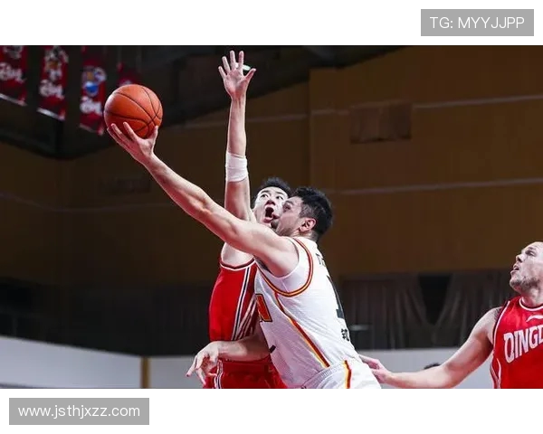 LNG战队强势领跑世界冠军杯积分榜总分达到79分引发关注